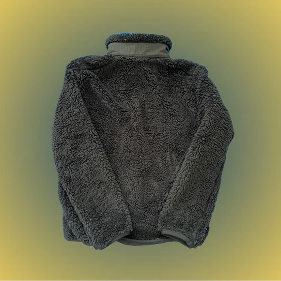 Black Uniqlo fleece jacket - Picture 2 of 3